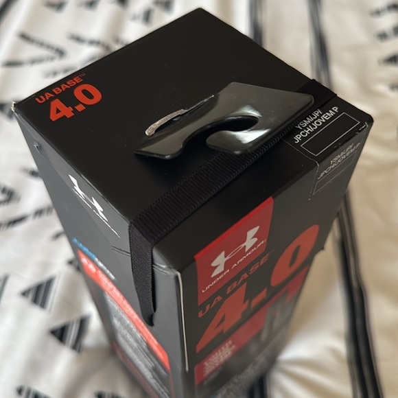 NWT - Under Armour ColdGear Expedition Weight Base Layer - black - Picture 9 of 11